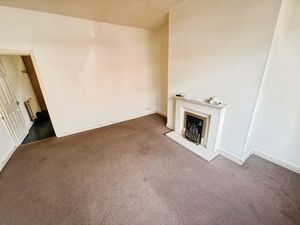 Lounge- click for photo gallery